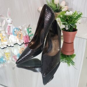 Rampage dark brown snakeskin pointed heels 81/2